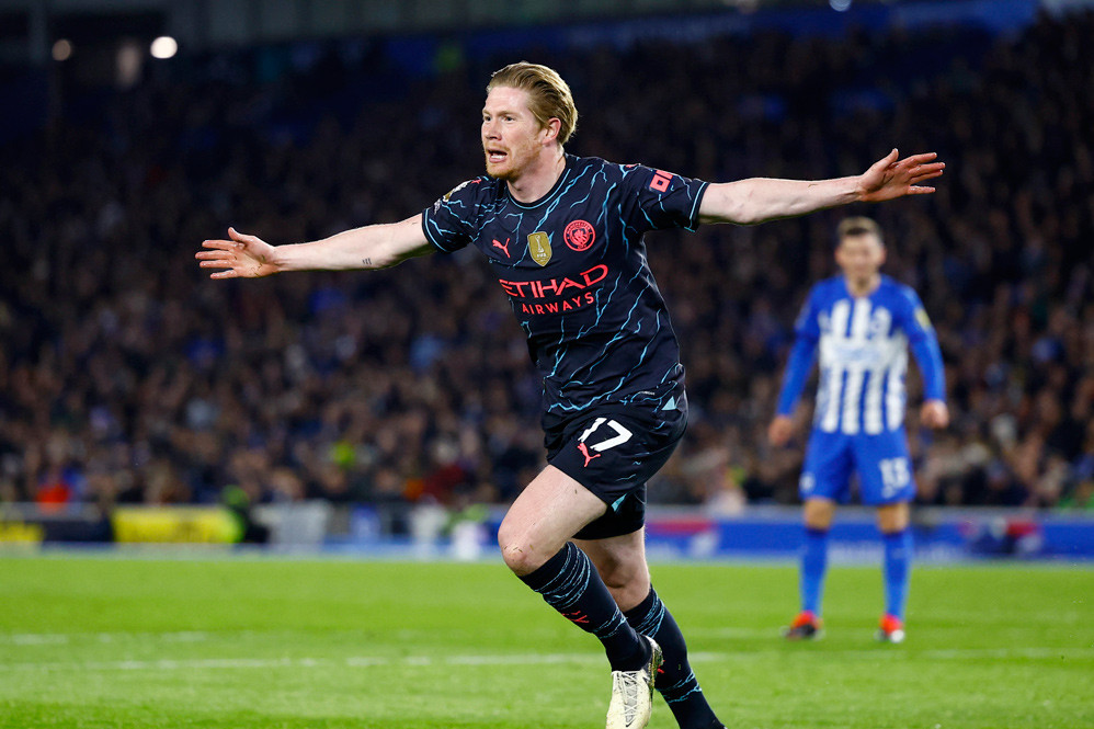 Bảng xếp hạng Ngoại hạng Anh hôm nay: Man City áp sát Arsenal