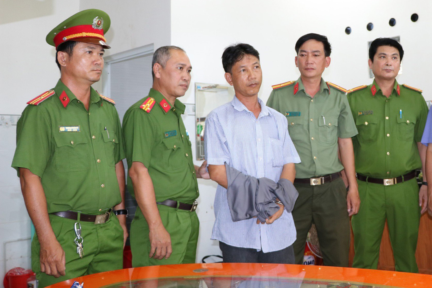 hieu 1.jpg