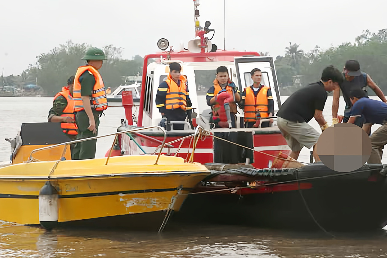 Thủ tướng yêu cầu điều tra vụ chìm thuyền trên sông Chanh