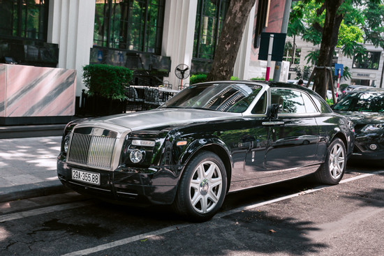 Đi 13 năm, Rolls-Royce Phantom Coupe của đại gia Hà Nội vẫn đẳng cấp độc nhất