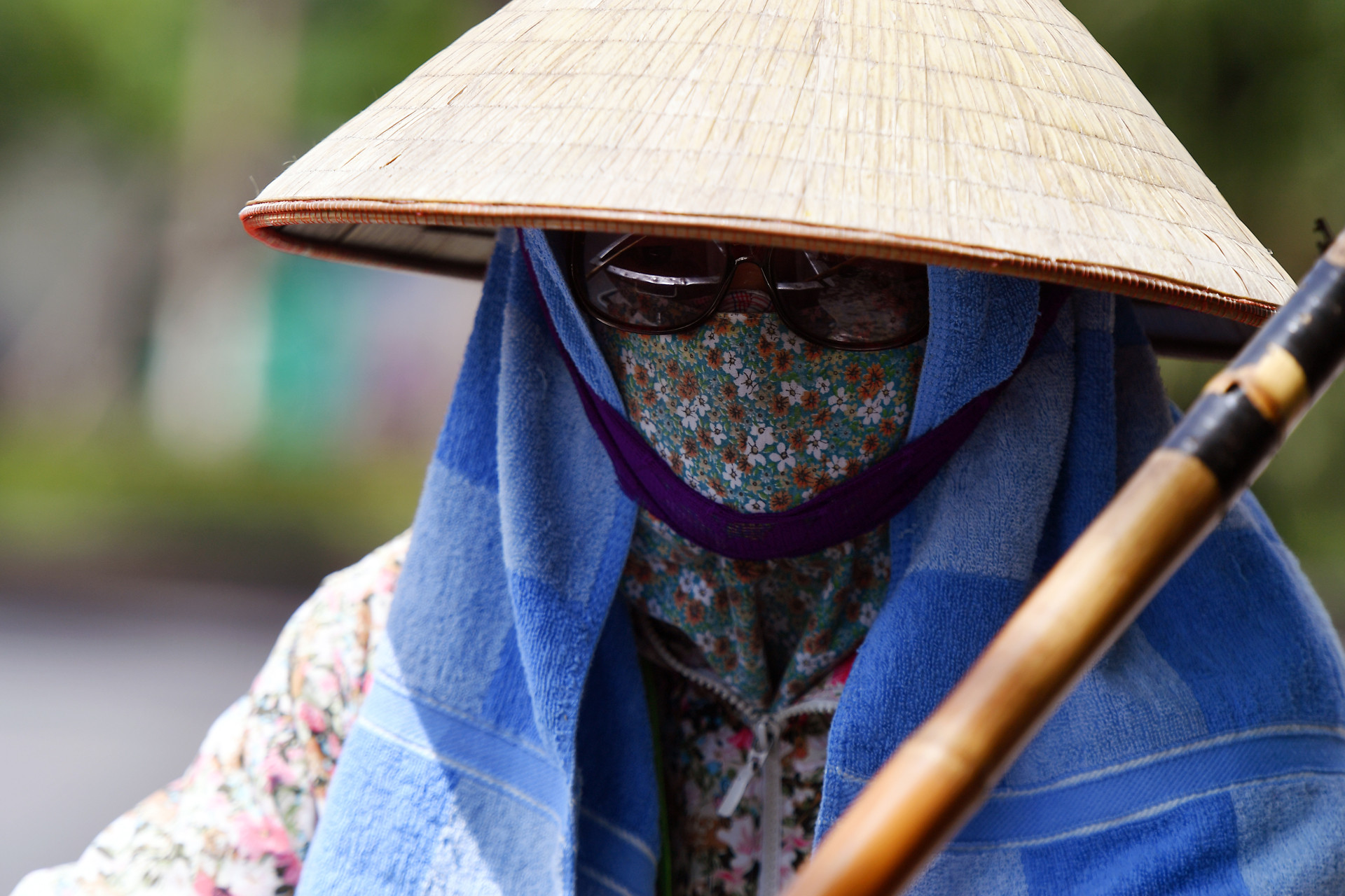 Nắng nóng khắc nghiệt trên cả nước, hàng chục trạm đo vượt 40 độ