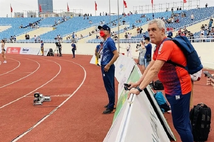 Simeonov returns to train Vietnamese athletics