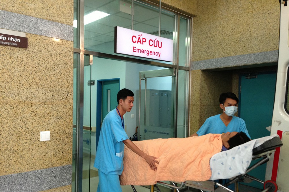 Sở Y tế TP.HCM yêu cầu khẩn 4 bệnh viện trực tại các điểm bắn pháo hoa