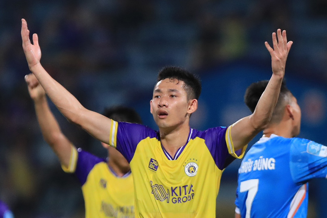  Hai Long lập cú đúp, Hà Nội FC giành vé bán kết cúp Quốc gia