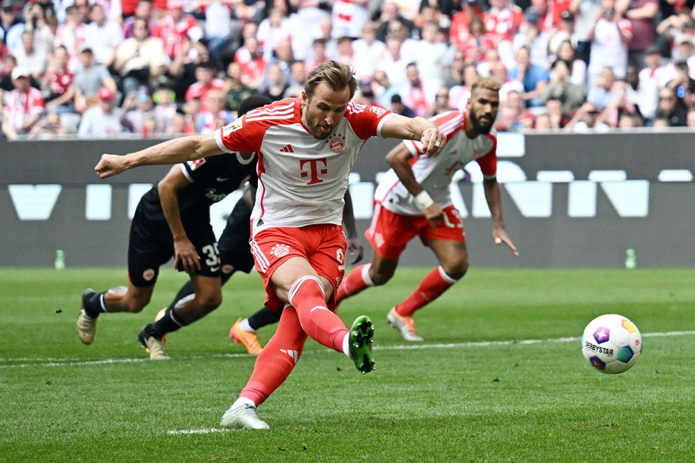 Harry Kane đi vào lịch sử, Bayern Munich tự tin đấu Real Madrid