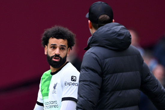 Liverpool bất ổn: Bệnh sao của Salah làm khổ Jurgen Klopp