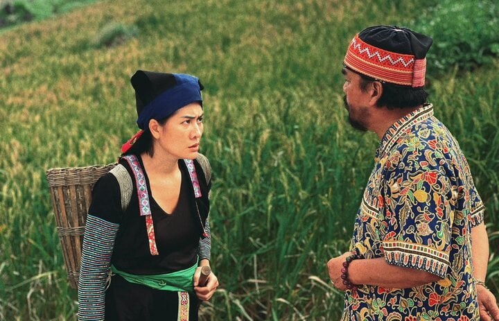 Minh Cúc trong vai Sú phim