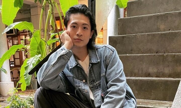 Ngoại hình phong trần của Harry Lu hiện tại.