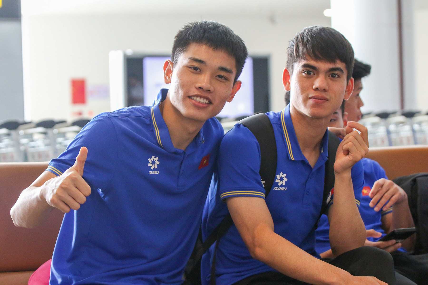 u23 viet nam ve nuoc 2.jpg