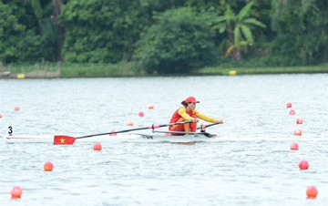 Epic row sees Hue finally grab Olympic spot