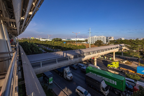 Hình dáng 9 cây cầu bộ hành kết nối nhà ga metro Bến Thành - Suối Tiên