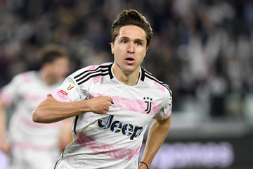 Đòi nợ Lazio, Juventus rộng cửa vào chung kết Coppa Italia