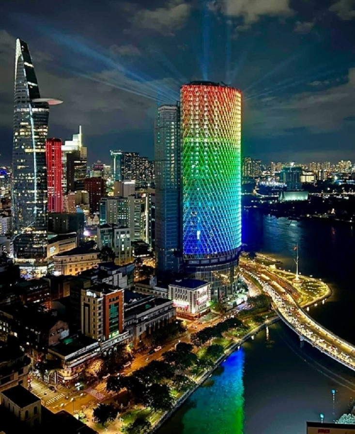 345109 hcm city skyline.jpg