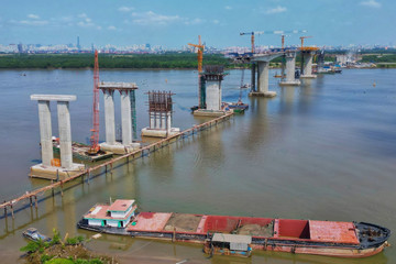 Hình hài cầu Nhơn Trạch nối Đồng Nai và TP.HCM sau gần 2 năm thi công