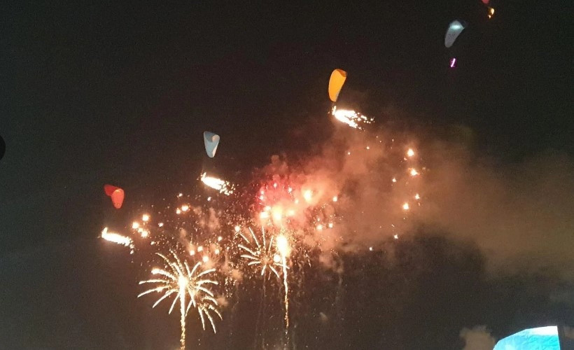 impressive images of drone light show during ha long carnival 2024 picture 11