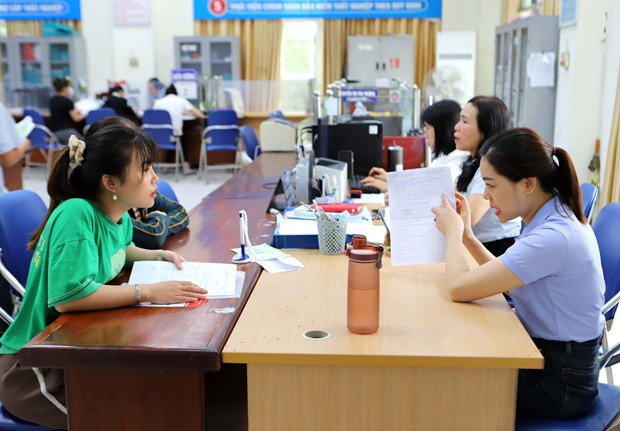 More than 35,900 workers sent abroad in three months hinh anh 1