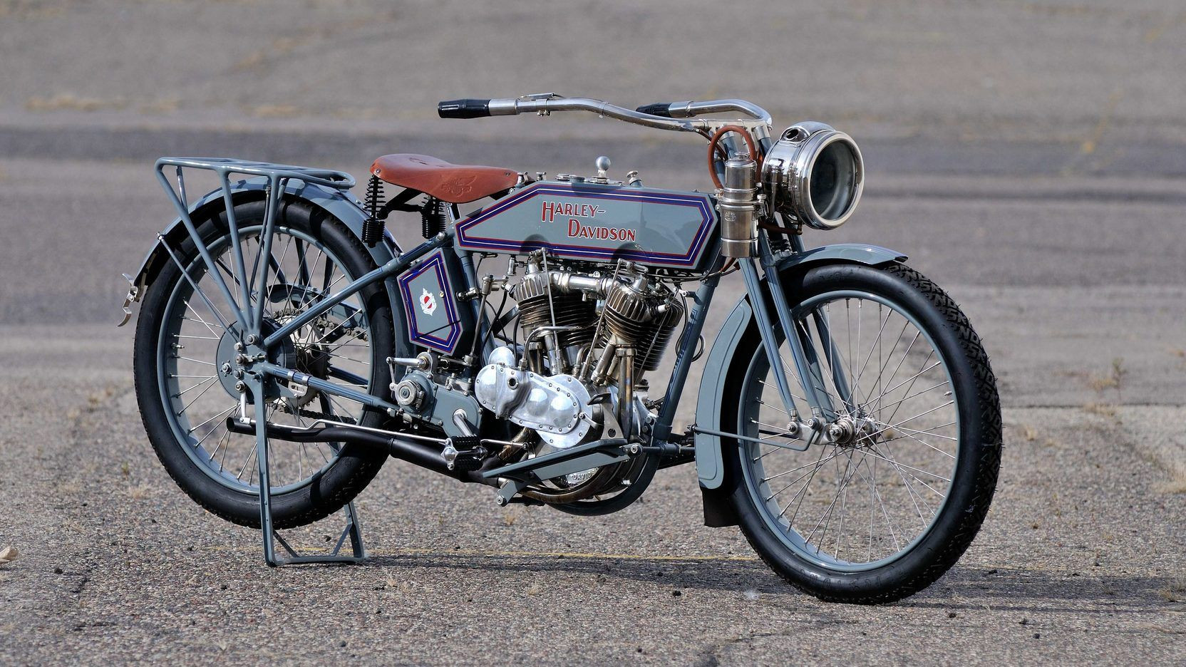 1915 Harley-Davidson 11F Twin front third quarter view