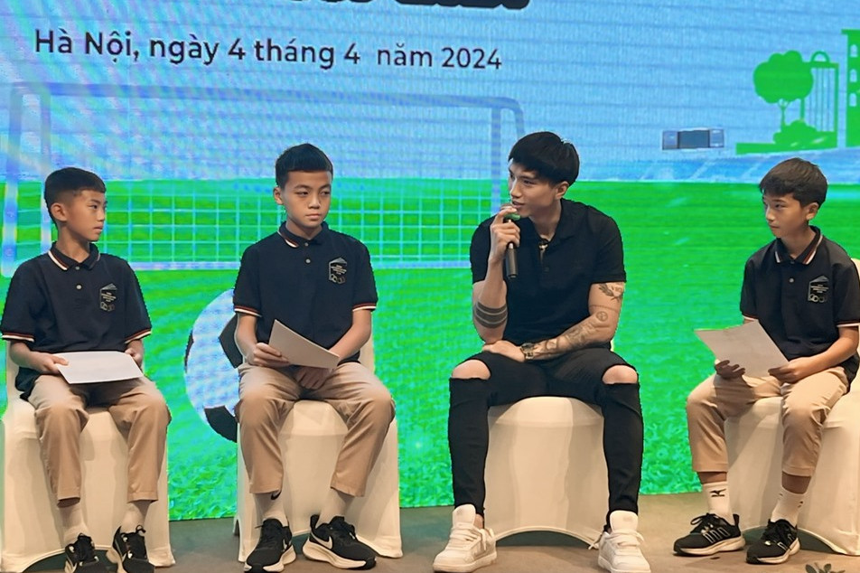 Đoàn Văn Hậu tiết lộ thời điểm tái xuất