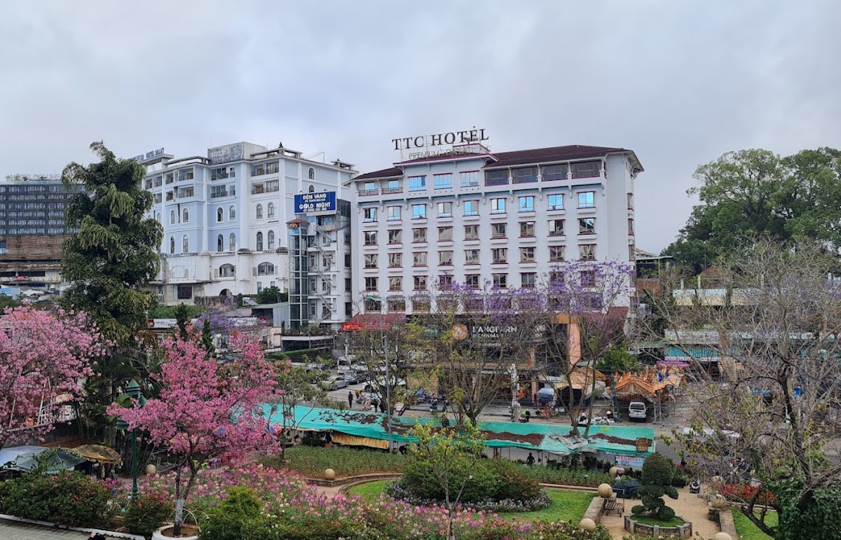 khach san ttc.jpg