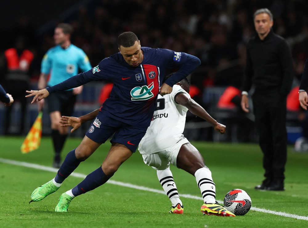 Mbappe lập công chuộc tội, PSG lấy vé chung kết Cúp quốc gia psg vs rennes 7.jpg
