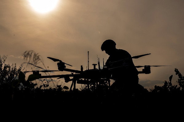 Tướng Ukraine thừa nhận bất lợi, nêu lý do phải tập kích bên trong lãnh thổ Nga