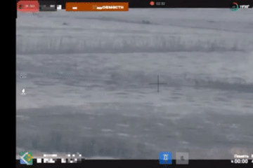 Video Ukraine dùng hỏa lực phủ đầu, đẩy lui cuộc tấn công của Nga ở Donetsk