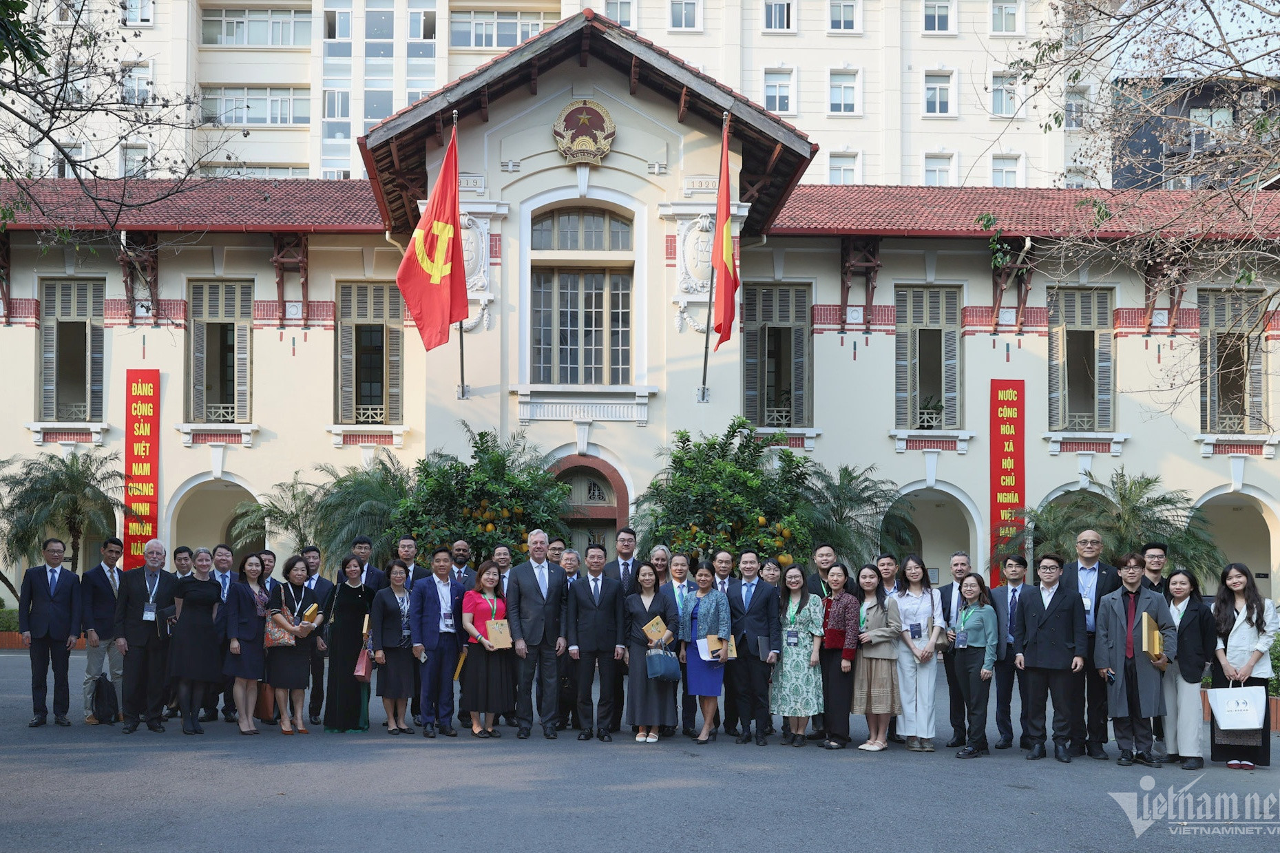 Vietnam is 'open country' in terms of digital institutions