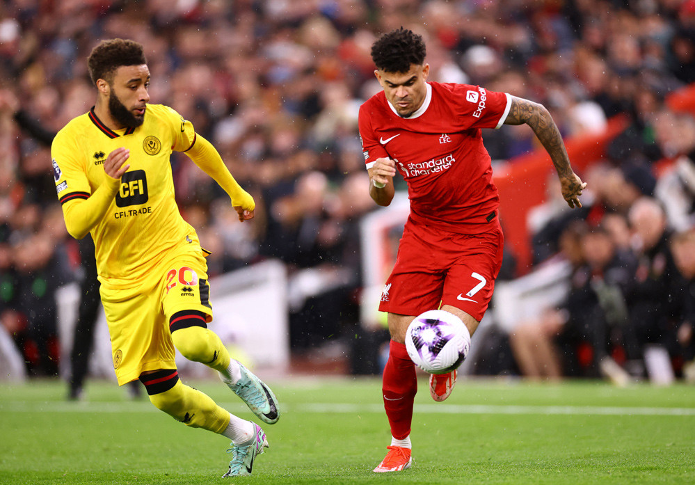 Liverpool thắng nghẹt thở Sheffield Utd 2024 04 04t183846z 1338337186 up1ek441fsk28 rtrmadp 3 soccer england liv shu report.jpg