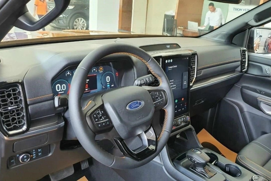 ford everest 2.jpg