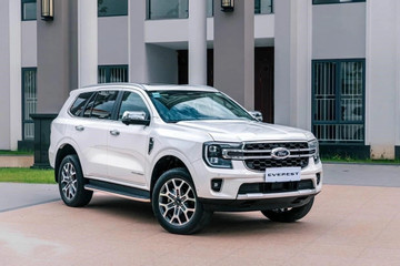 Ford Everest 2024 bị cắt trang bị, có tính năng khiến người dùng tiếc nuối