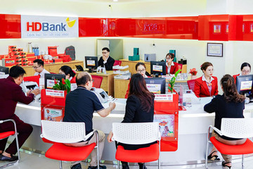 HDBank dự kiến chia cổ tức 25% bằng tiền mặt và cổ phiếu