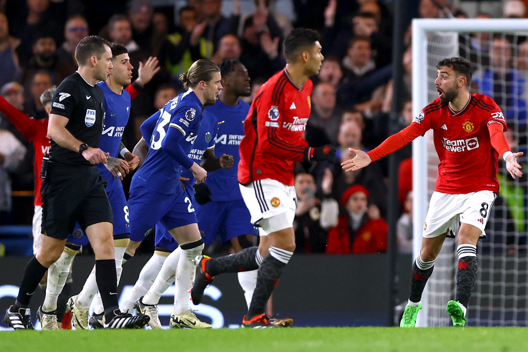 MU thua khó tin Chelsea: Erik ten Hag hãy học cách nhận lỗi