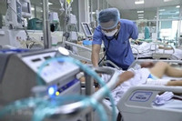 Bản tin trưa 6/4: Phát hiện trường hợp đầu tiên mắc cúm A/H9 ở Việt Nam