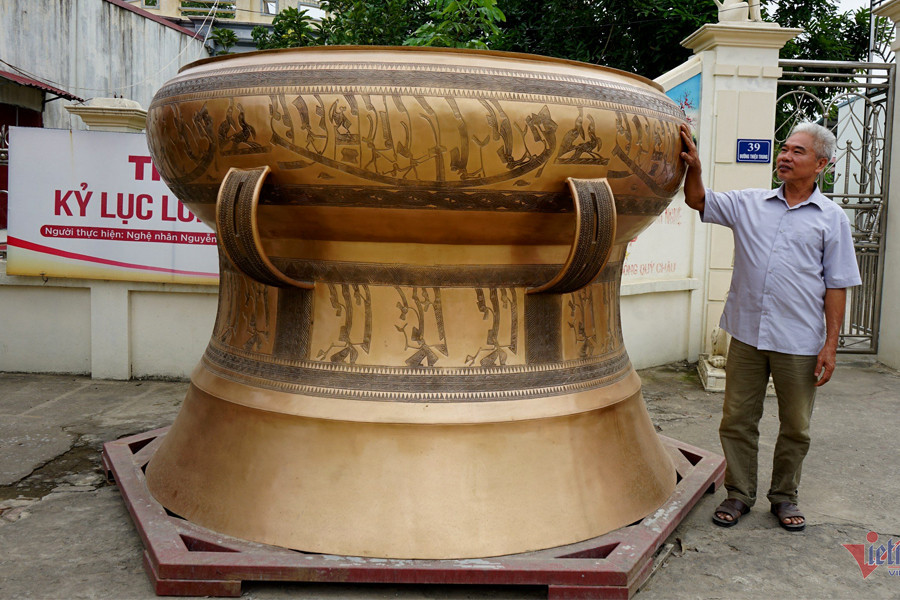 Man awarded Meritorious title for reviving bronze-drum casting