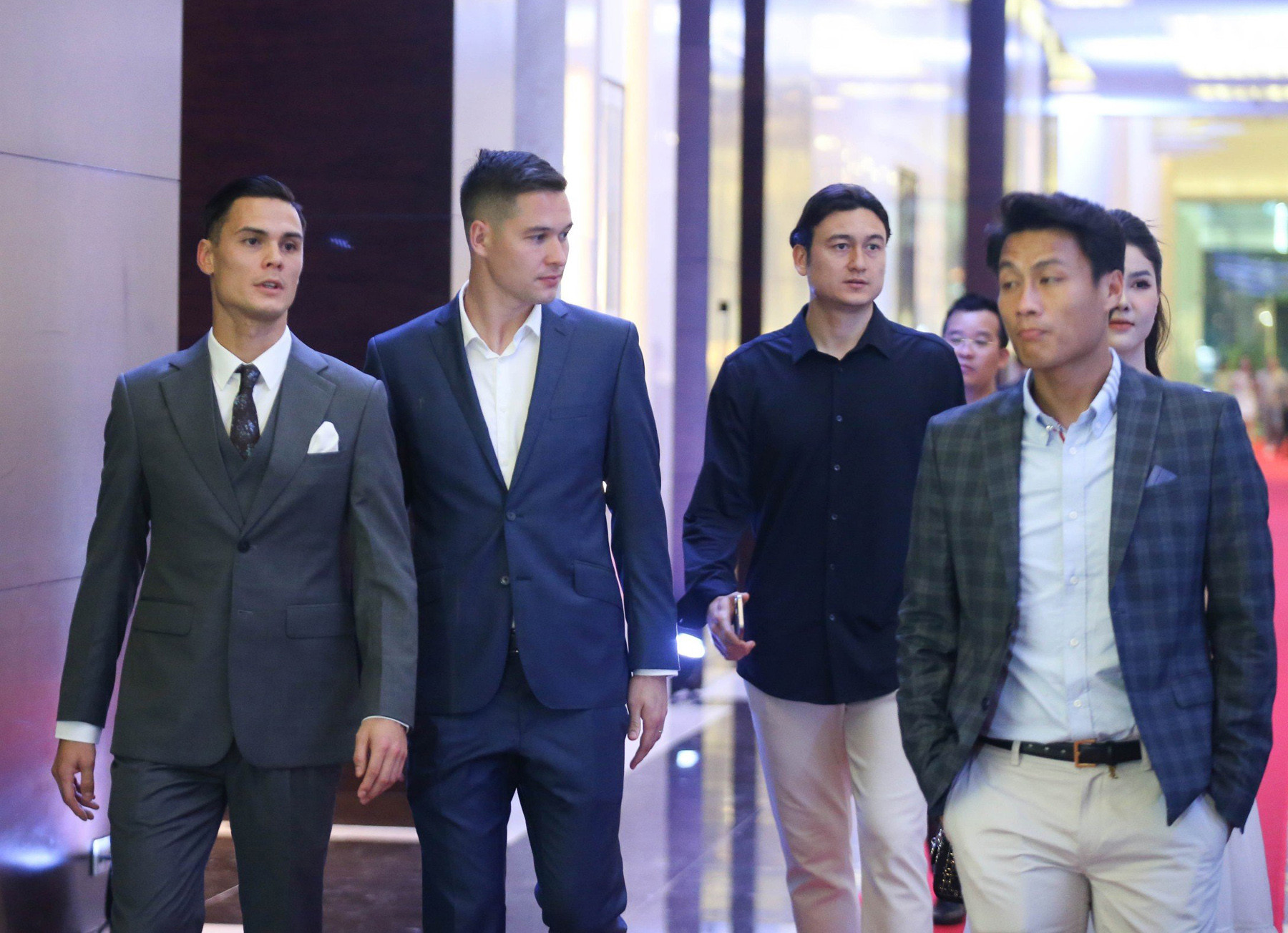 quang hai cuoi 32.jpg