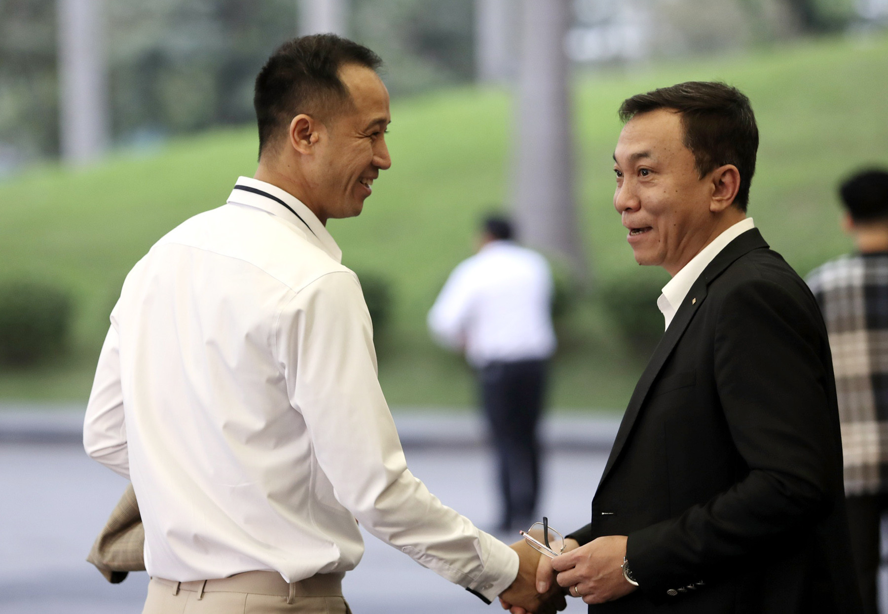 quang hai cuoi 50.jpg