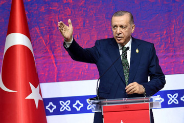 Theo chân Nga, Thổ Nhĩ Kỳ rút khỏi hiệp ước hạn chế vũ khí ở châu Âu