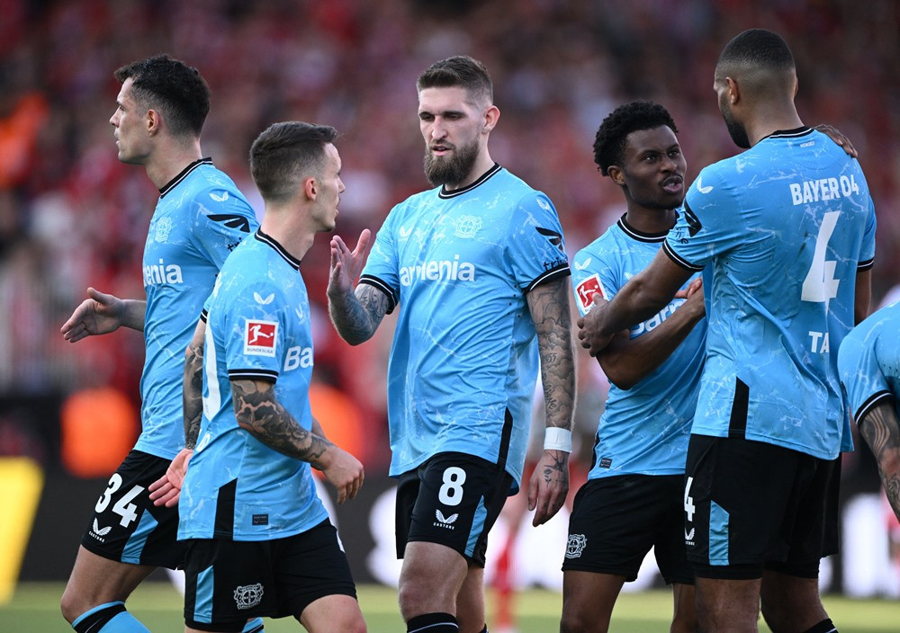 Leverkusen nối dài kỷ lục, chạm 1 tay vào chức vô địch Bundesliga union berlin v bayer leverkusen 10.jpg