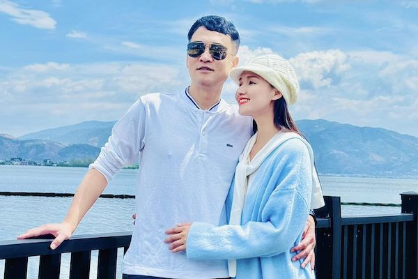 Lã Thanh Huyền gửi lời ngọt ngào kỷ niệm 18 năm bên chồng đại gia