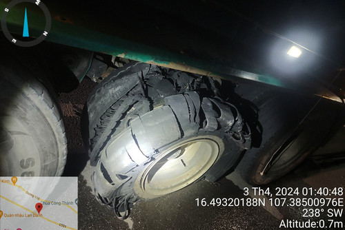 Nguyên nhân nào khiến loạt ô tô nổ lốp trên cao tốc Cam Lộ - La Sơn?