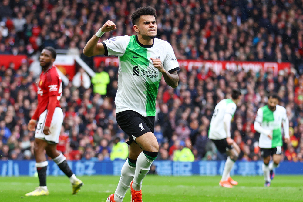 Trực tiếp bóng đá MU 0-1 Liverpool: Luis Diaz volley ghi bàn (H1)
