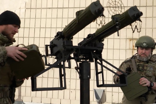Biệt đội thẩm phán Kiev dùng vũ khí thời Thế chiến 1 hạ gục drone 'sát thủ' Nga