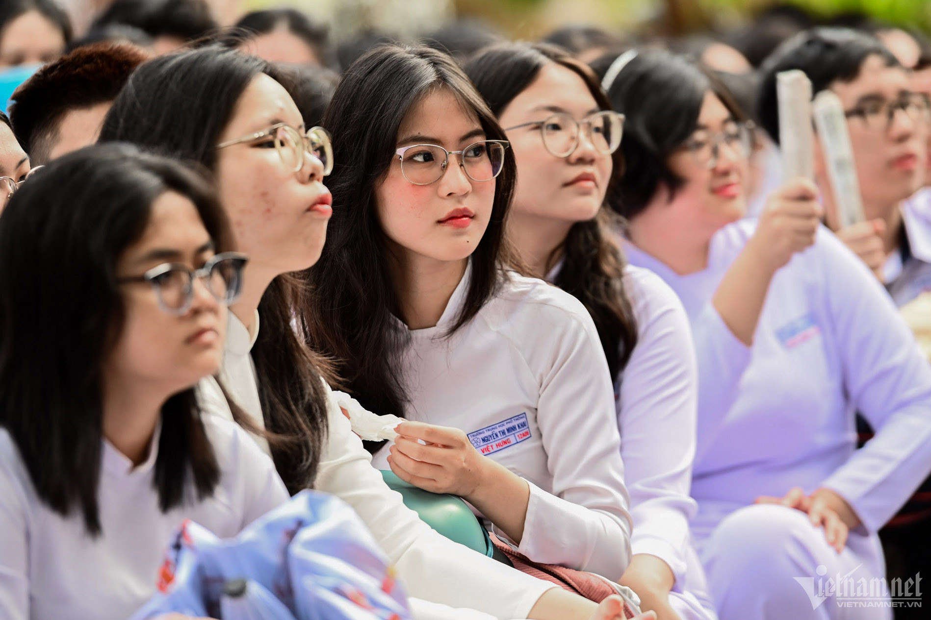 'Tôi nghỉ việc để giữ sự uy nghiêm cuối cùng của người thầy'