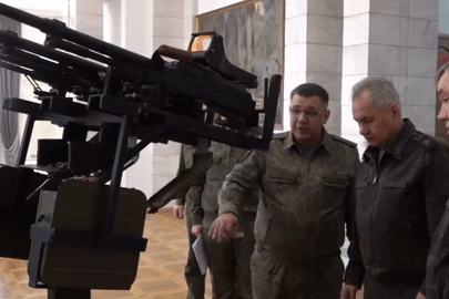 Bộ trưởng Quốc phòng Nga lệnh chuyển thêm vũ khí cho quân đội ở Ukraine