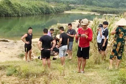 Tắm suối giữa trưa, 3 học sinh ở Quảng Bình tử vong vì đuối nước
