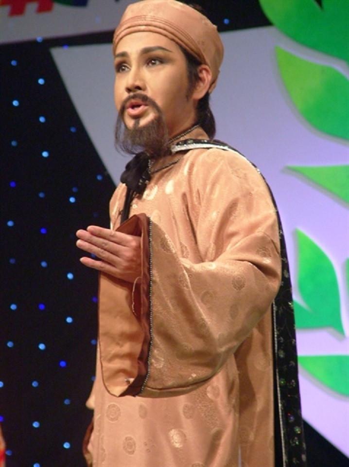 346219 bachluan1.jpg