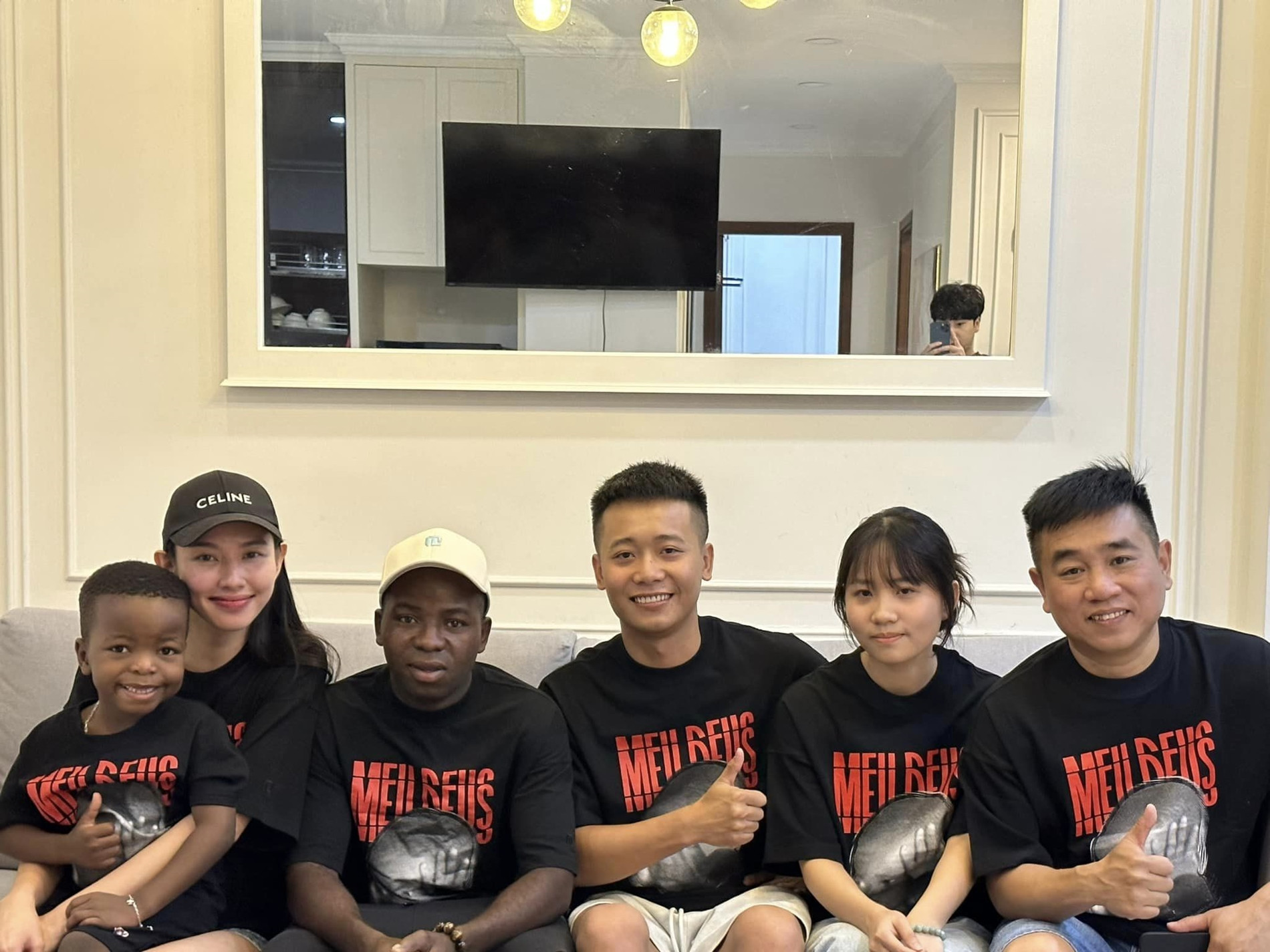 422688145 971047691098650 1196380183774349582 n.jpg