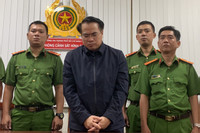 Bản tin trưa 2/5: Truy tố 2 cựu Cục trưởng Đăng kiểm Việt Nam