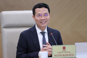 Bộ trưởng Nguyễn Mạnh Hùng nói về công tác tổ chức cán bộ