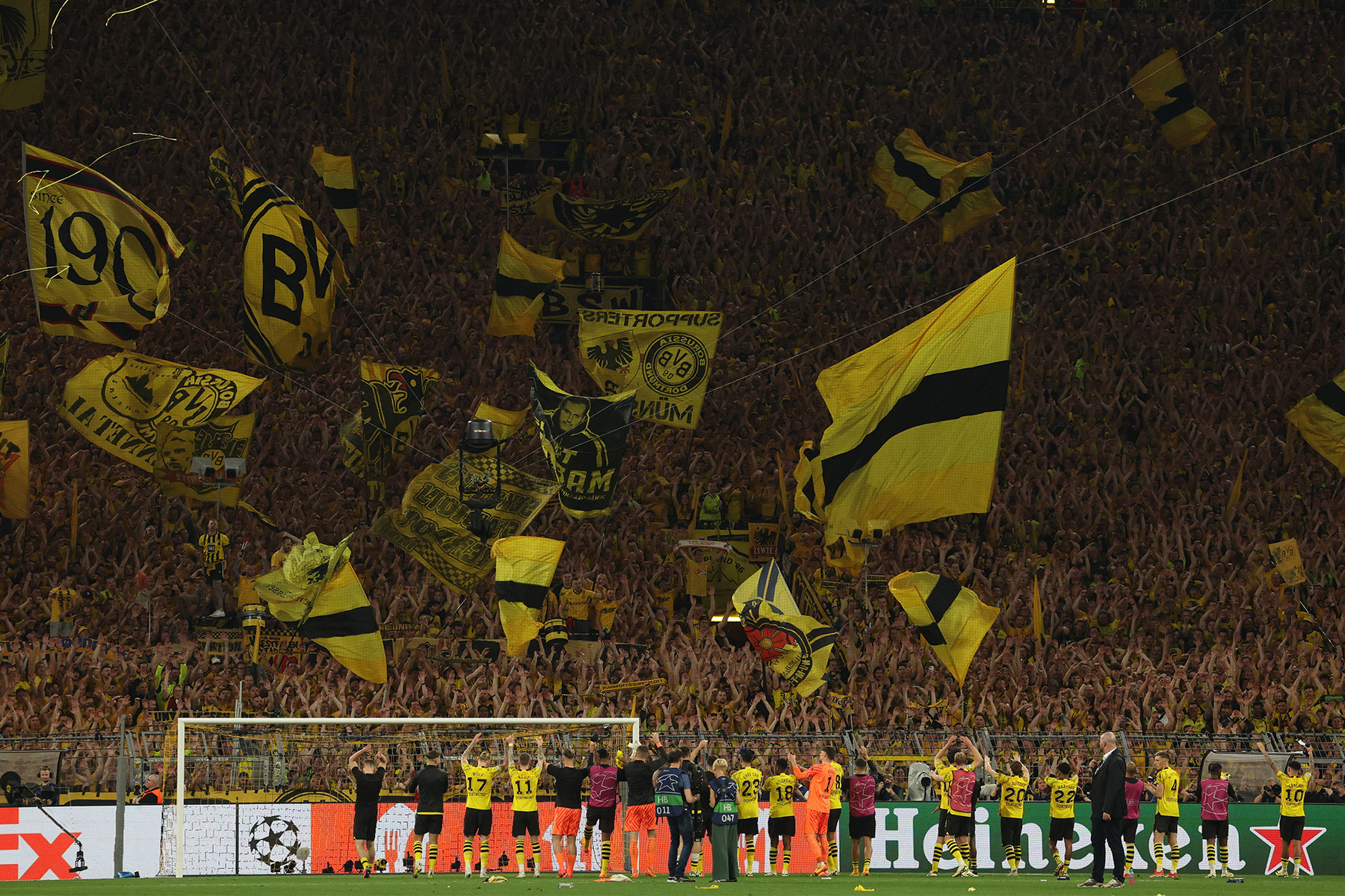 dortmund psg cdv.jpg